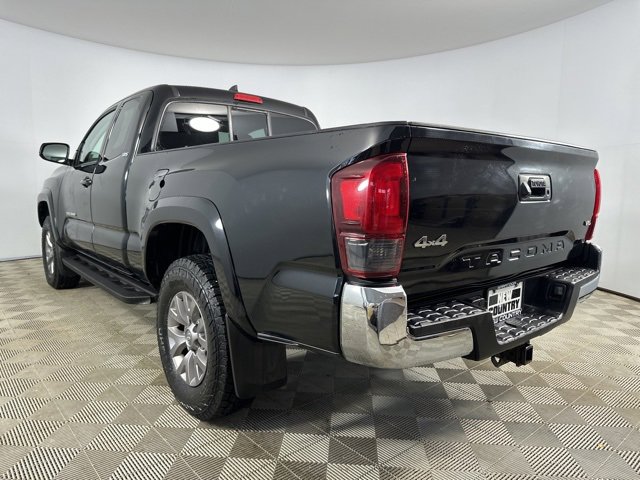 Used 2018 Toyota Tacoma SR5 image 5