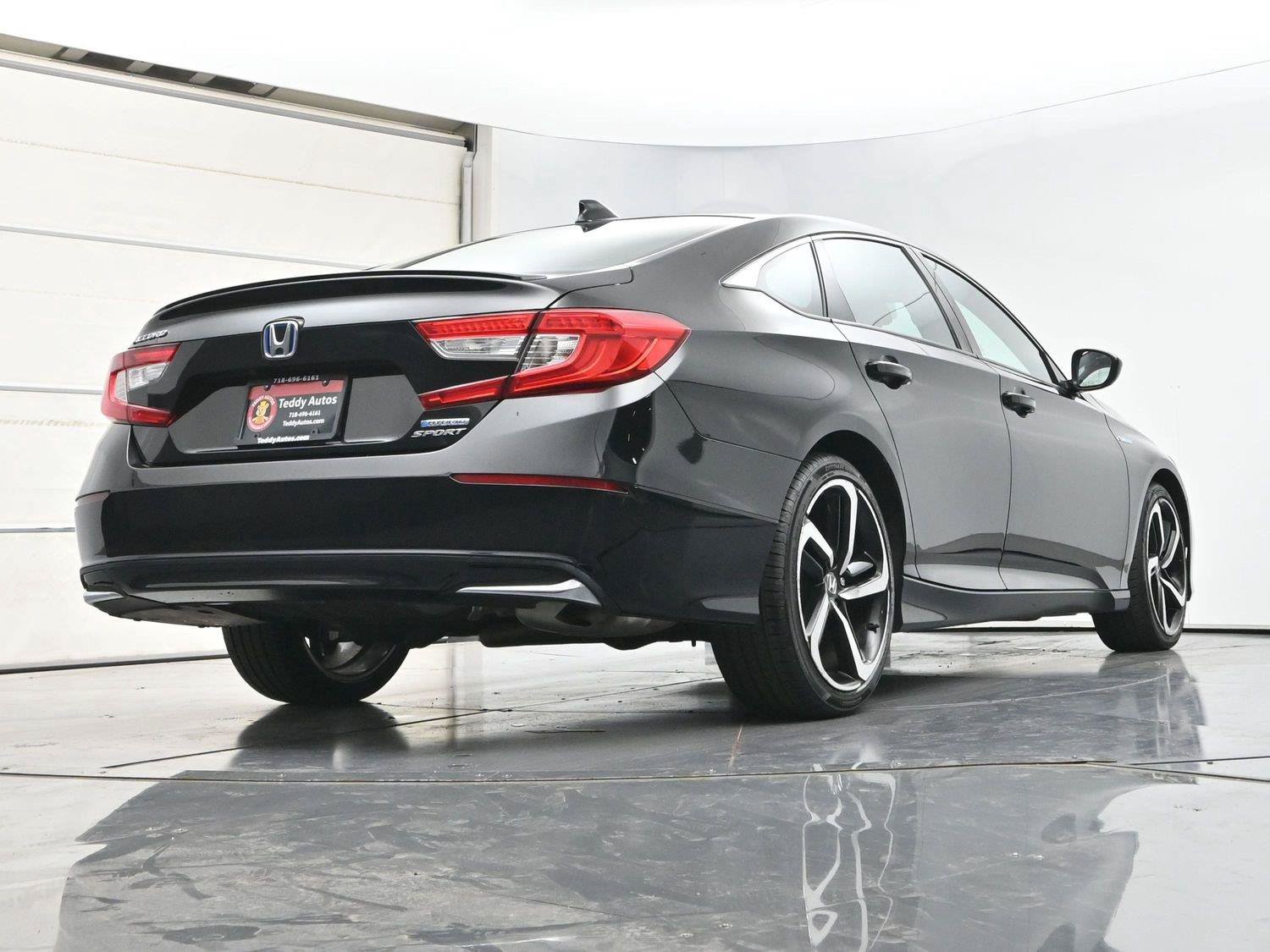 Used 2022 Honda Accord Sport image 32
