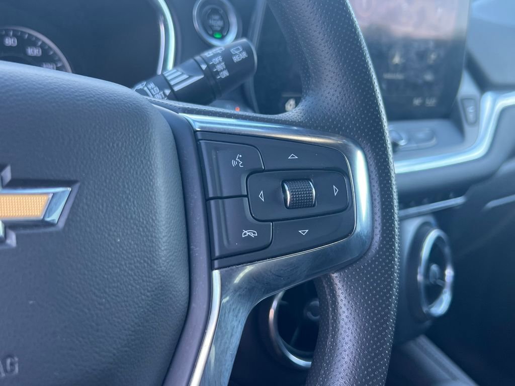 Used 2023 Chevrolet Blazer LT w/ Convenience Package image 21