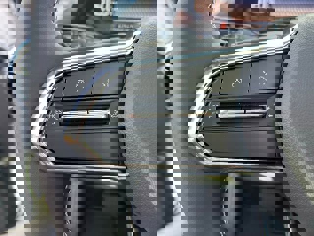 New 2026 Chevrolet Equinox EV LT w/ Convenience Package II image 22