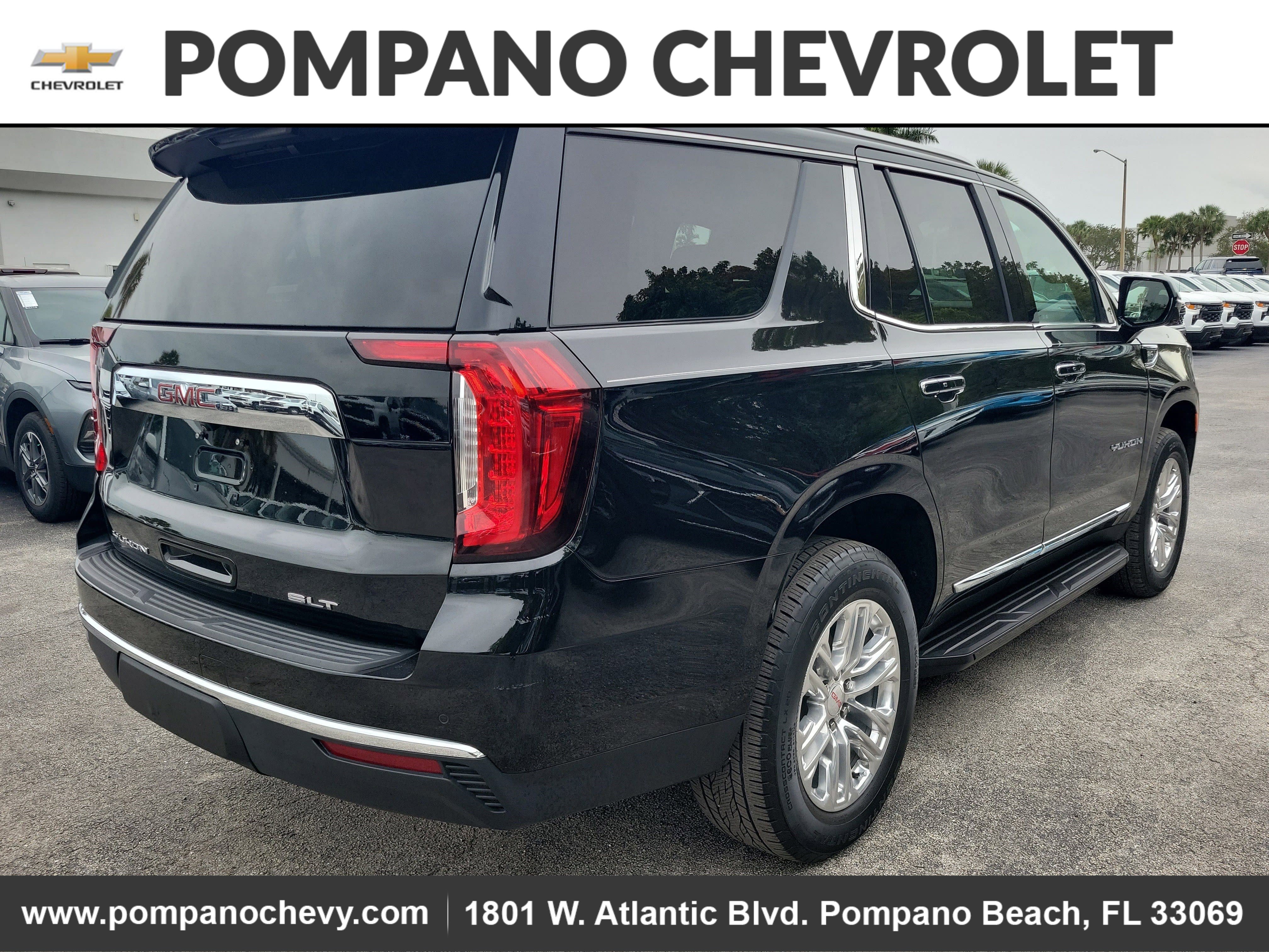 Used 2023 GMC Yukon SLT w/ SLT Premium Package image 5