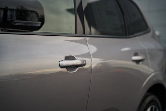 New 2026 Volvo XC60 B5 Plus w/ Protection Package Premier image 17