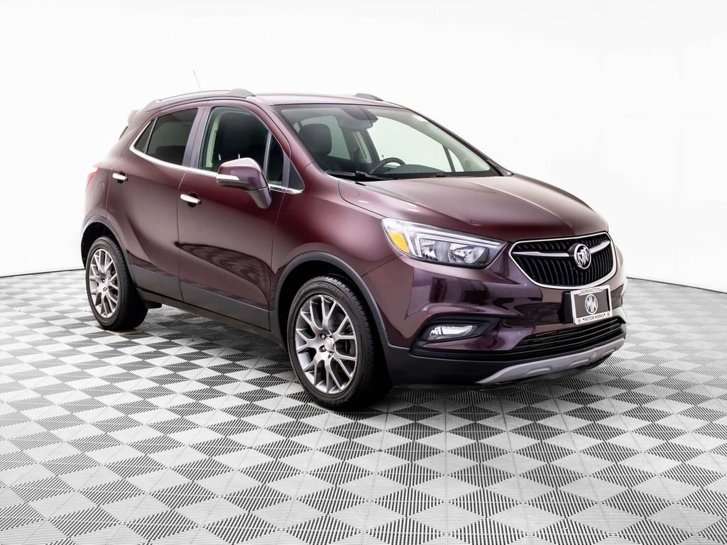 Used 2018 Buick Encore Sport Touring image 9