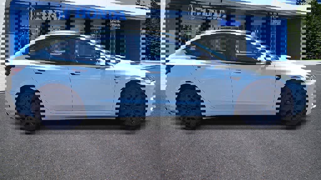 Used 2025 Tesla Model 3 Long Range image 9