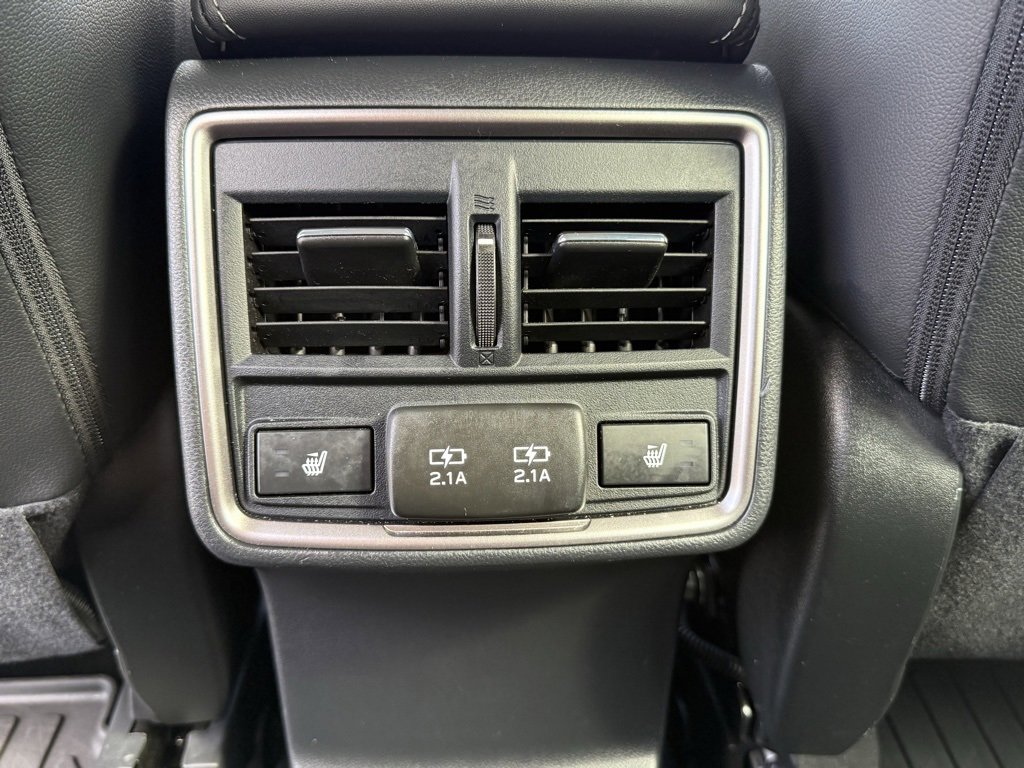 Used 2024 Subaru Forester Touring w/ Convenience Package image 29