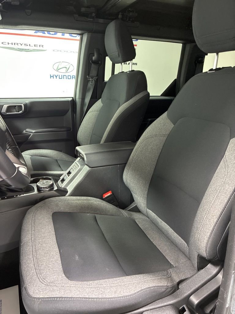 Used 2025 Ford Bronco Big Bend image 10