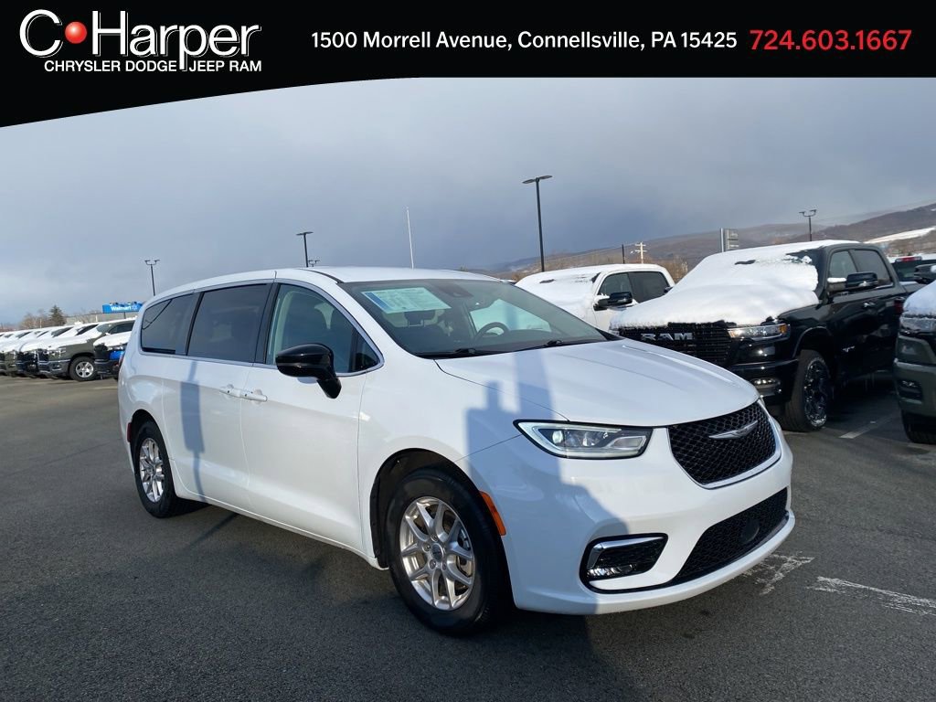 Used 2024 Chrysler Pacifica Touring-L