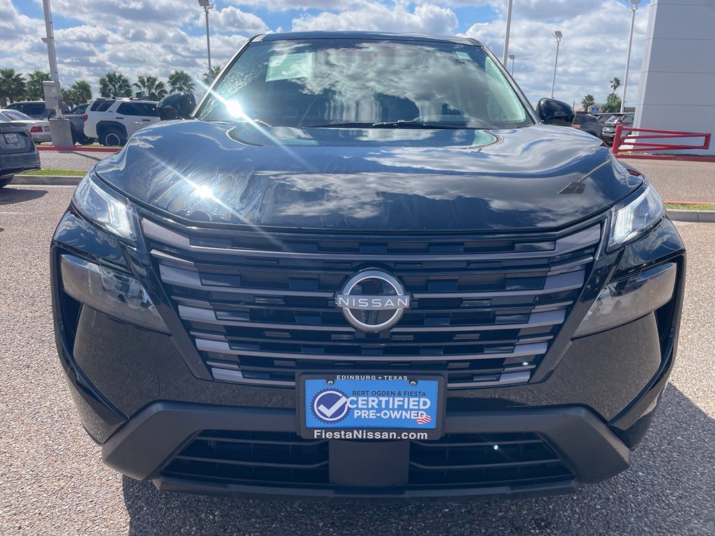 Used 2026 Nissan Rogue SV FWD image 6