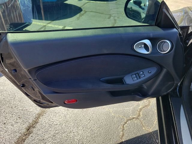 Used 2020 Nissan 370Z Coupe image 8