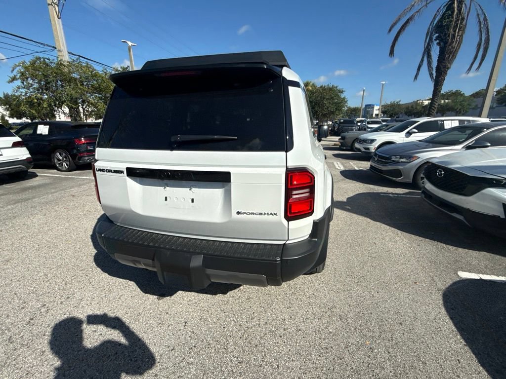 Used 2026 Toyota Land Cruiser w/ Premium Package AWD/4WD image 19