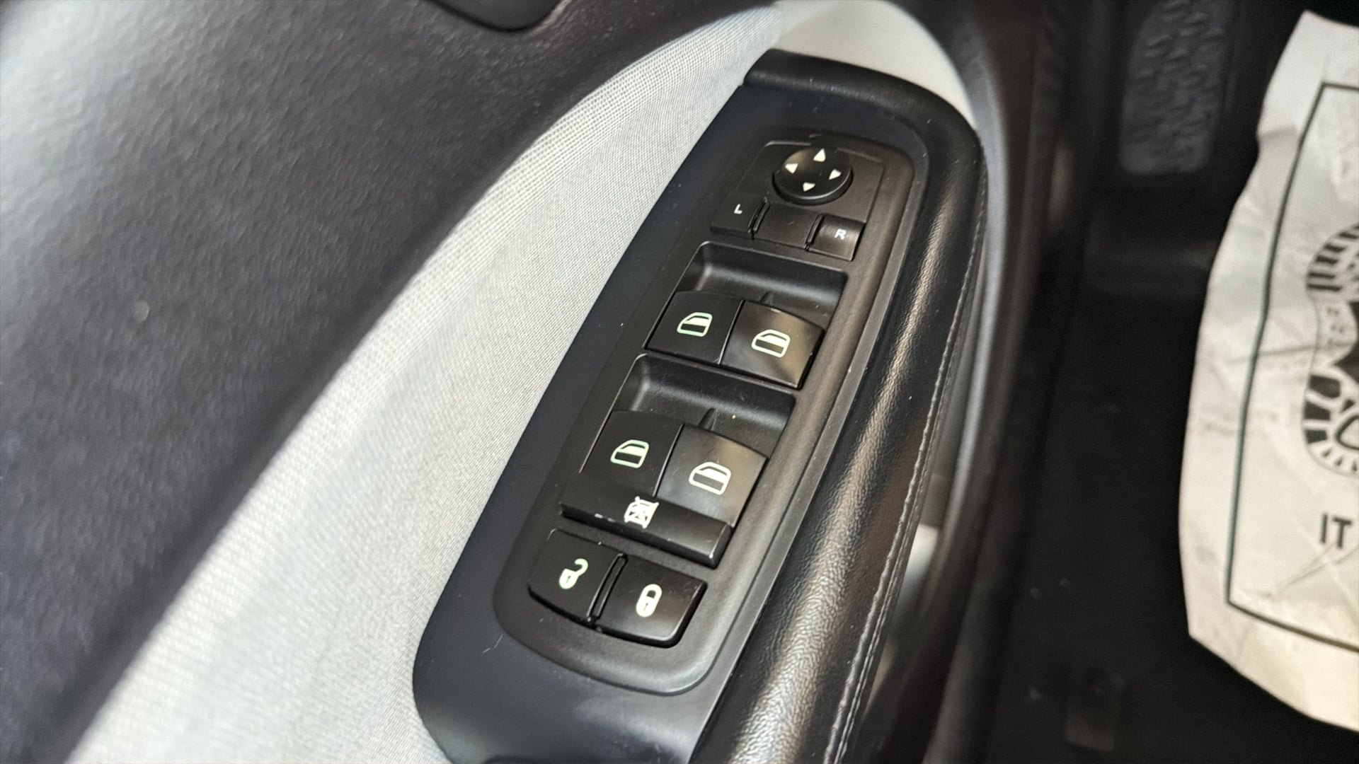 Used 2015 Dodge Dart SXT FWD image 19