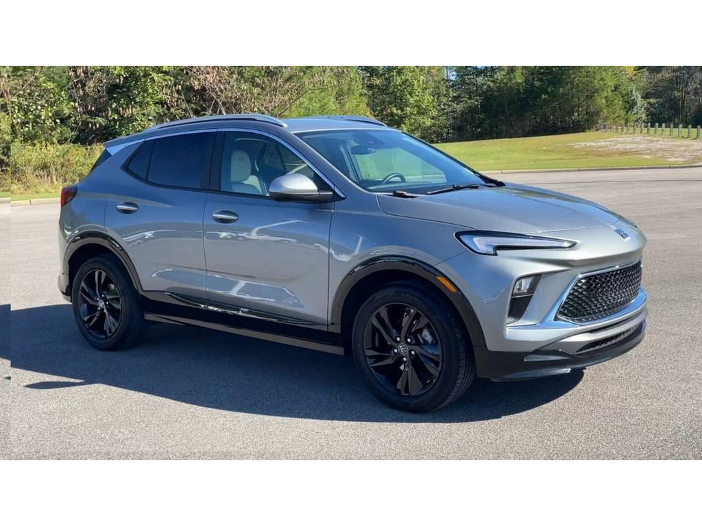 Certified 2024 Buick Encore GX Sport Touring image 8