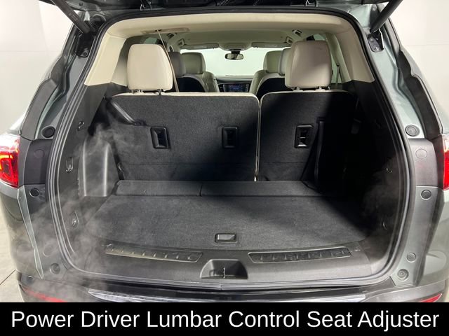 Used 2023 Buick Enclave Essence image 19