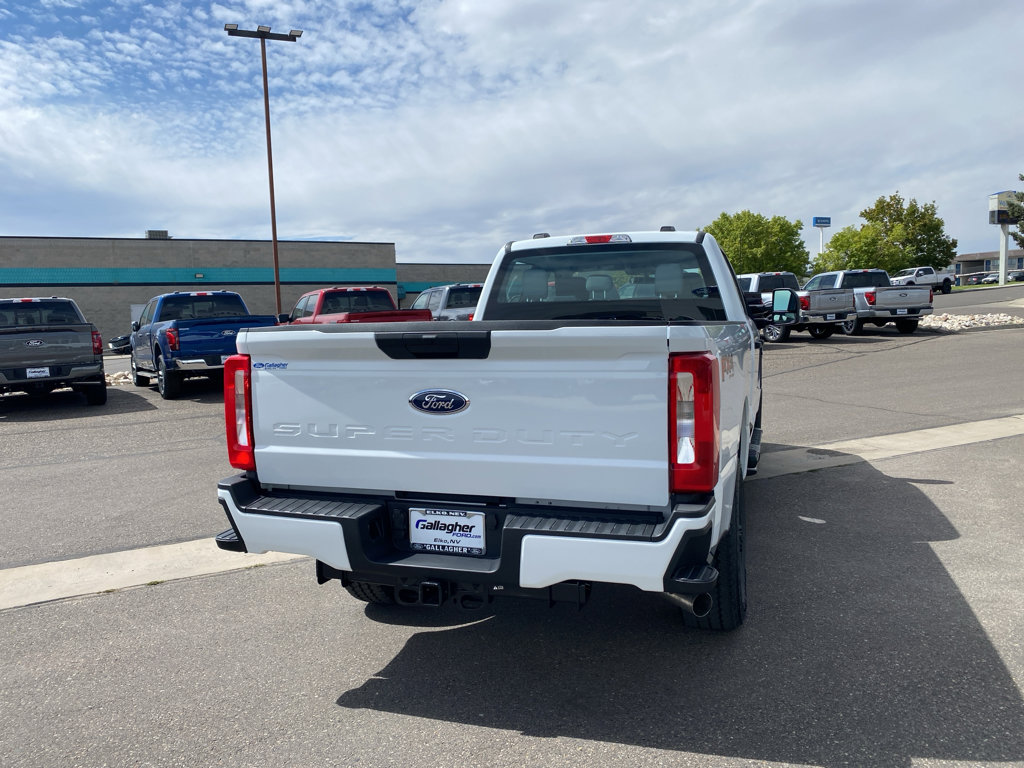 New 2026 Ford F350 4x4 Crew Cab Super Duty image 24