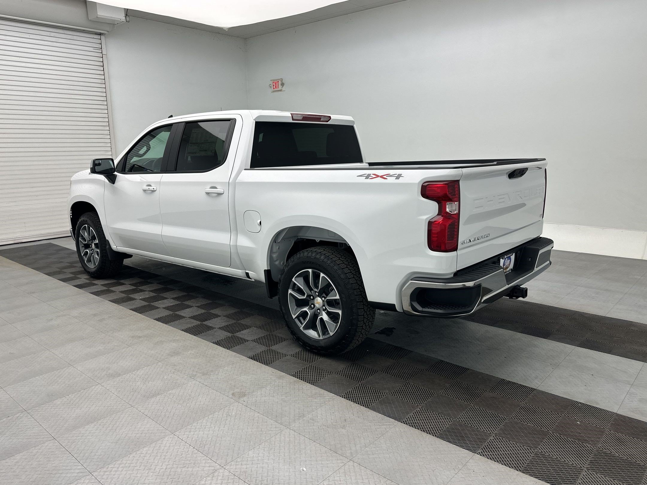 New 2026 Chevrolet Silverado 1500 LT AWD/4WD image 3
