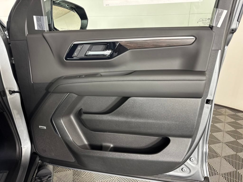 New 2026 Chevrolet Tahoe Z71 w/ Z71 Off-Road Package AWD/4WD image 40
