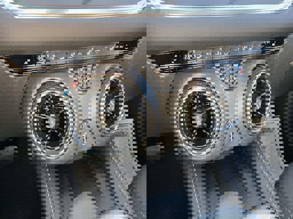 Used 2023 Chevrolet Blazer LT w/ Convenience Package image 10