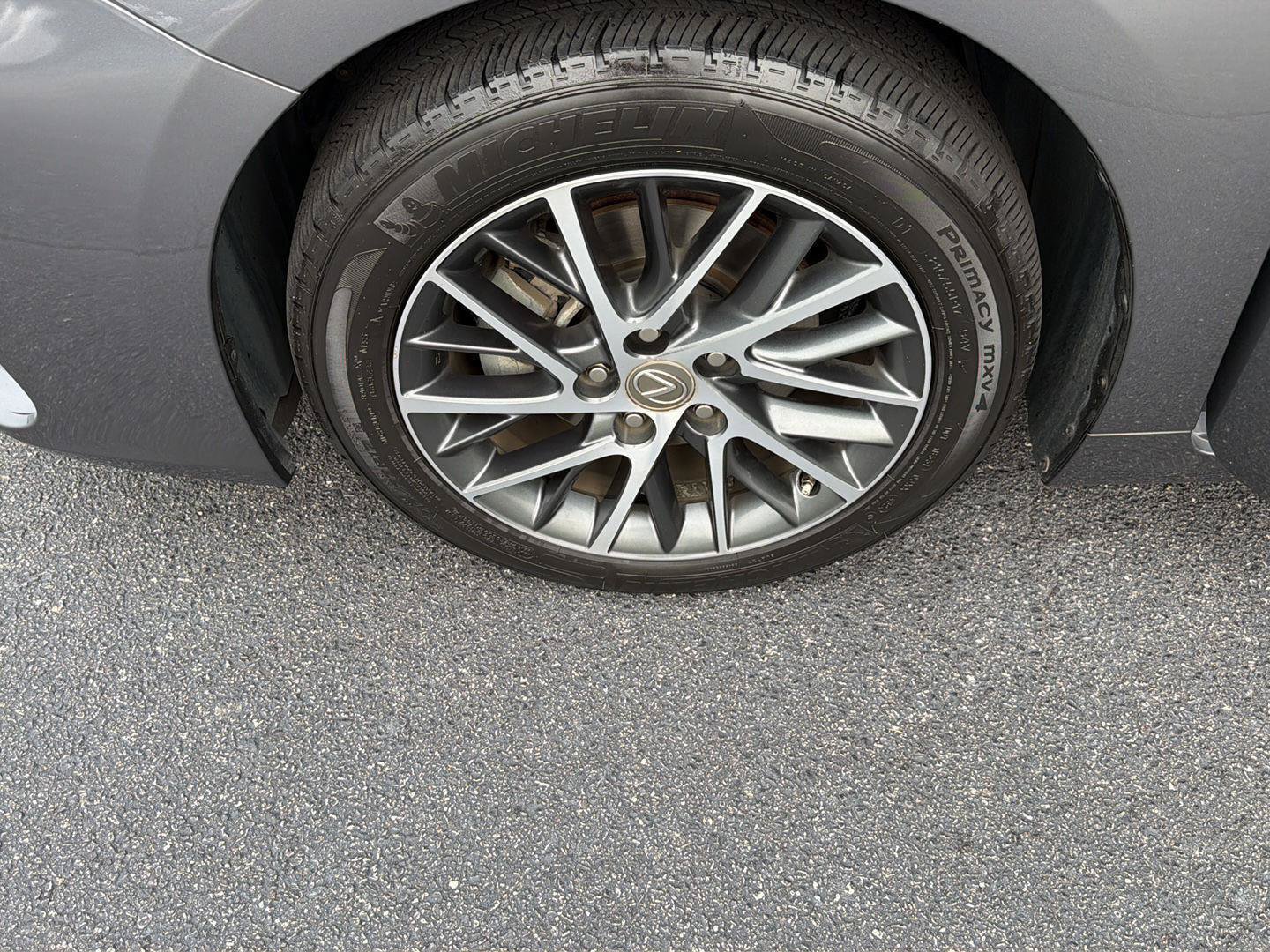 Used 2018 Lexus ES 350 w/ Luxury Package w/Wood Trim FWD image 40