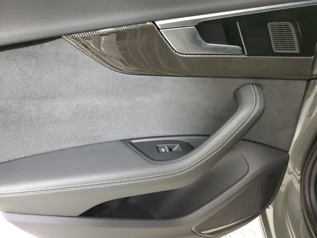 Used 2023 Audi S4 Premium Plus image 8