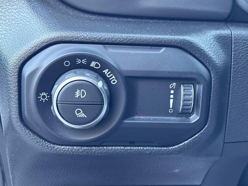 Used 2023 Jeep Gladiator Sport image 26