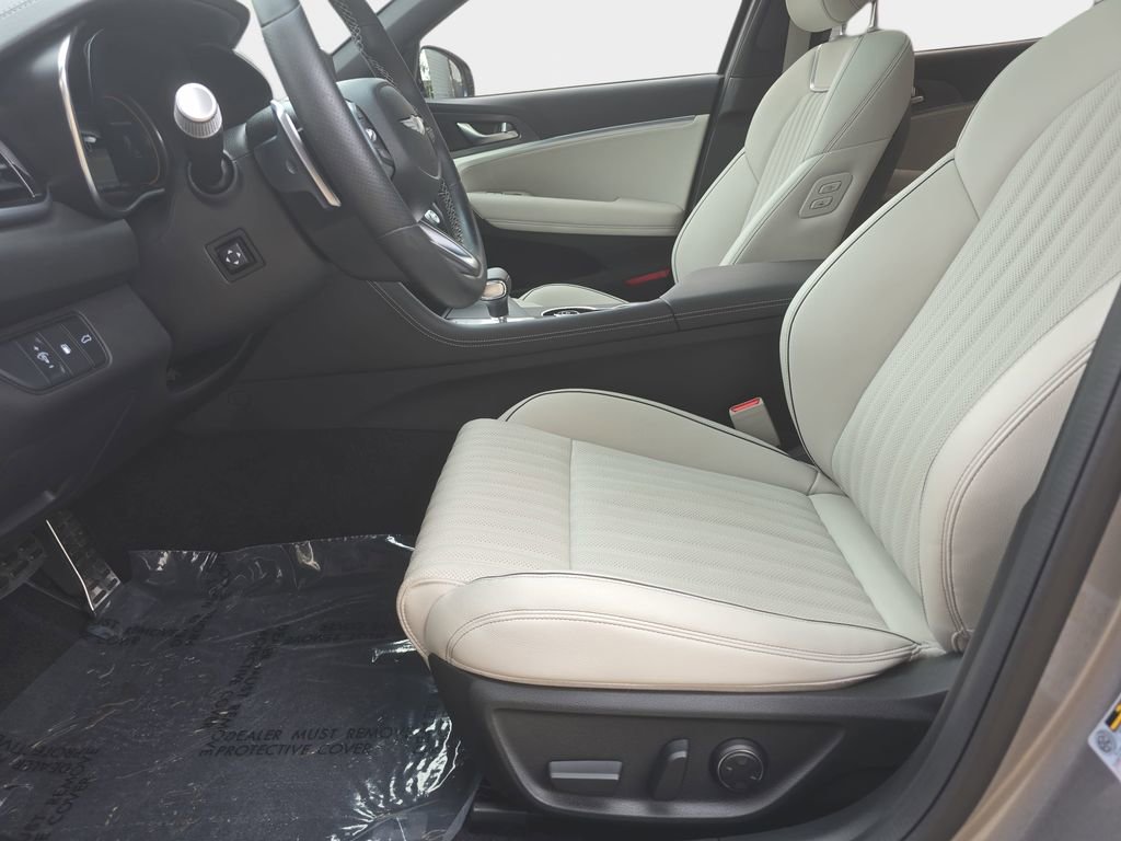 Used 2024 Genesis G70 2.5T w/ Sport Prestige Package image 26