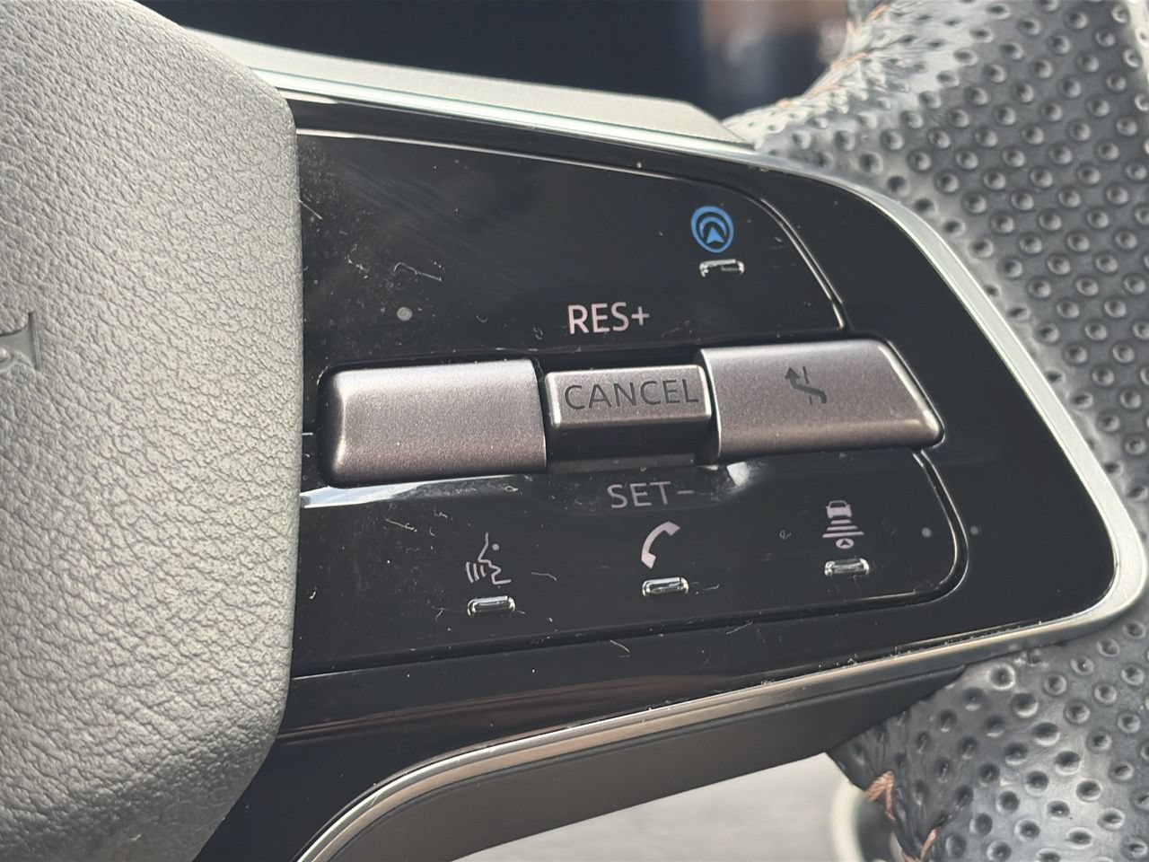 Certified 2024 Nissan Ariya FWD image 27