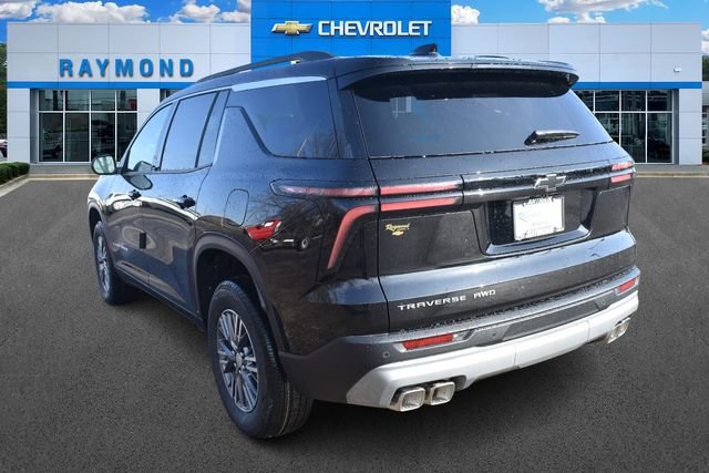 New 2026 Chevrolet Traverse LT w/ LPO, Floor Liner Package image 6
