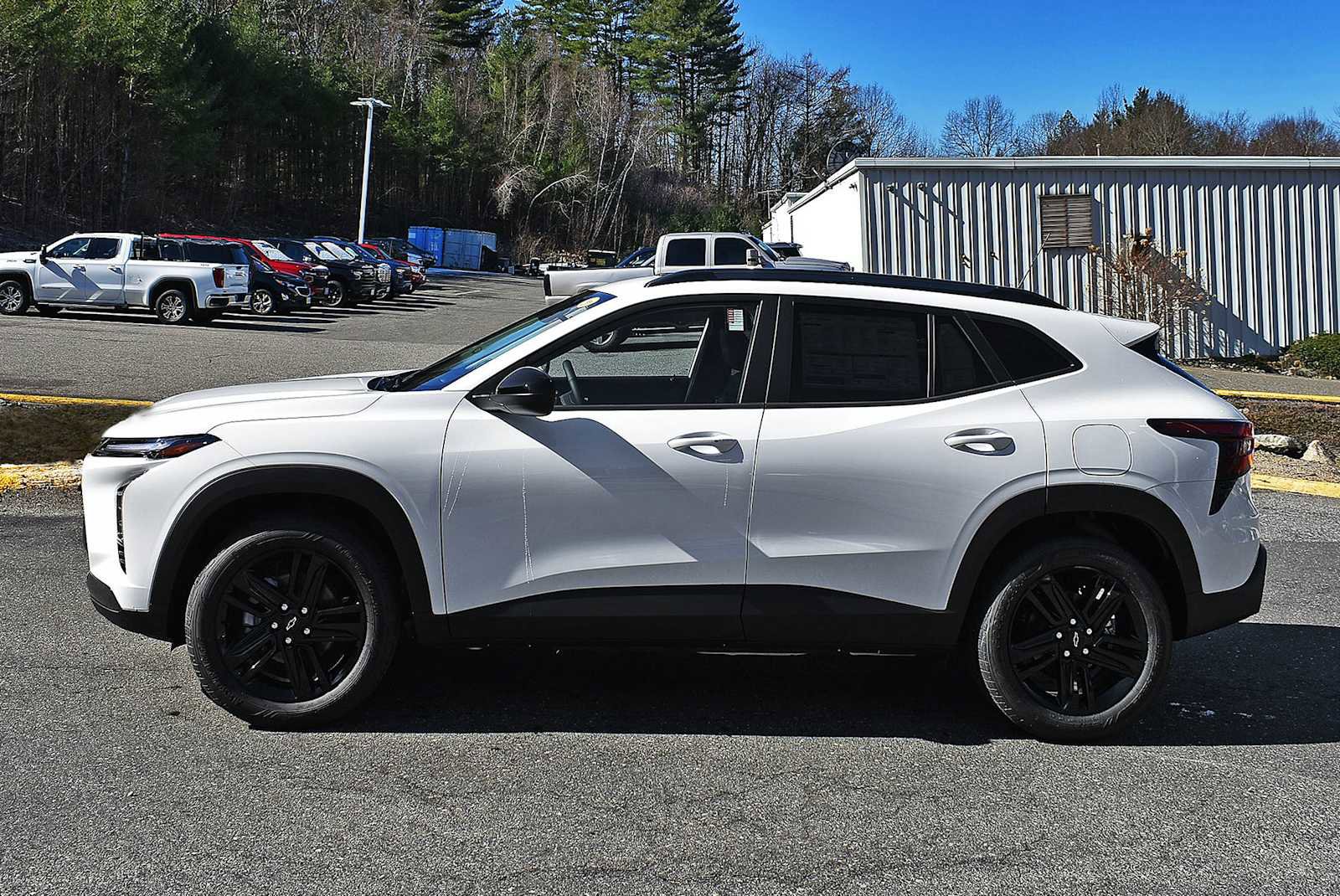 New 2026 Chevrolet Trax ACTIV w/ Sunroof Package image 4