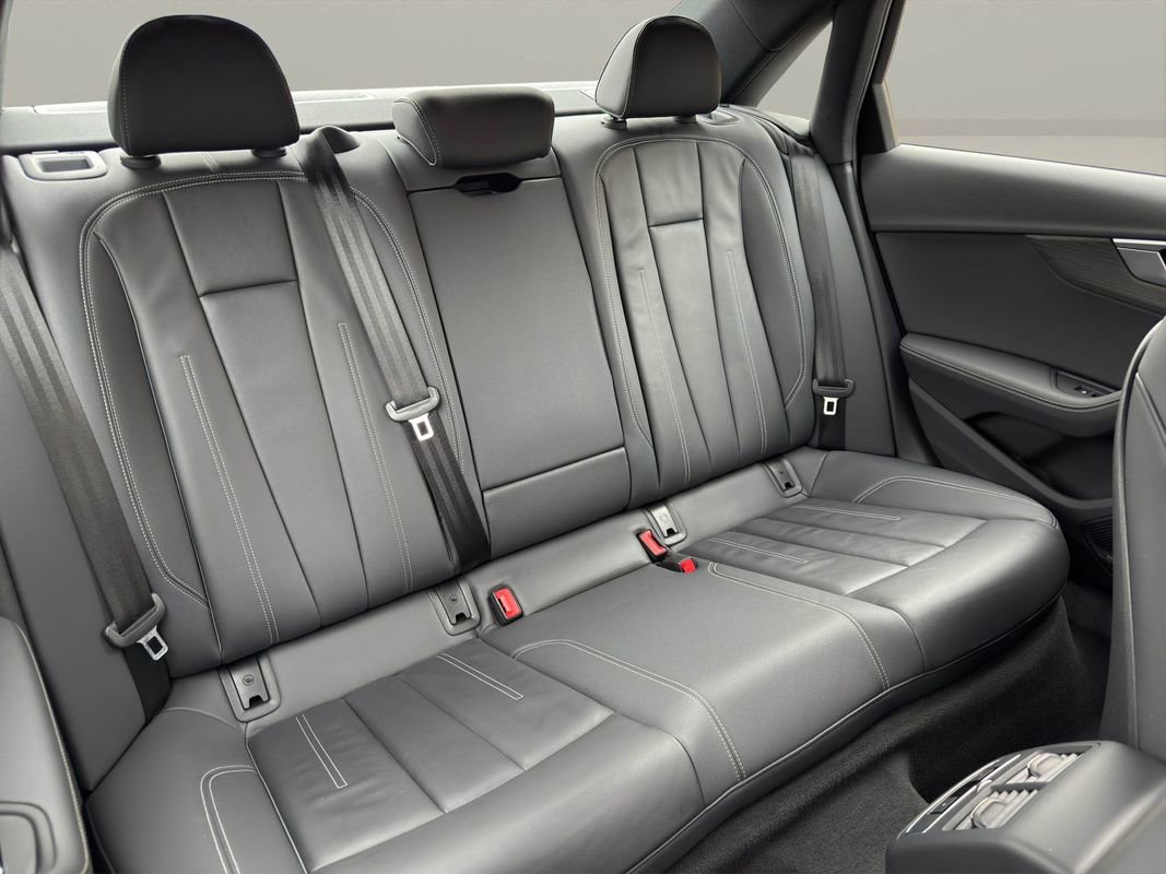 Used 2024 Audi A4 2.0T Premium Plus image 19