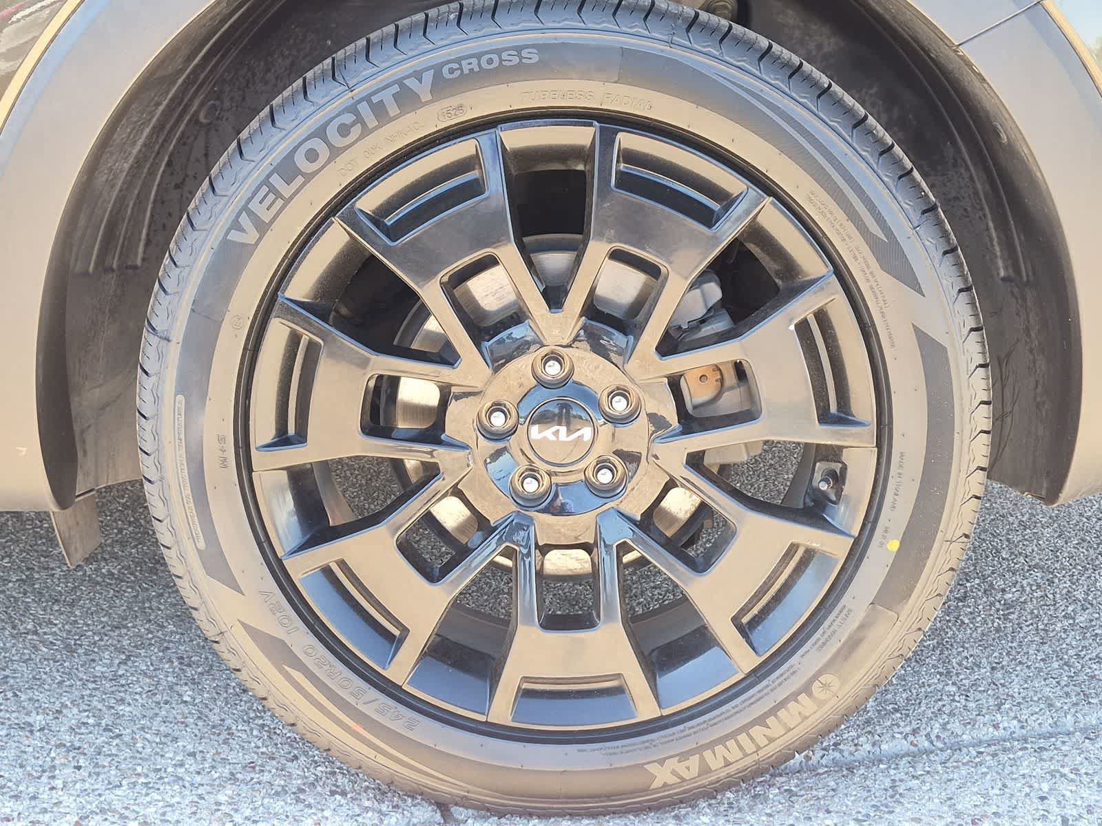 Used 2022 Kia Telluride EX w/ EX Premium Package AWD/4WD image 14