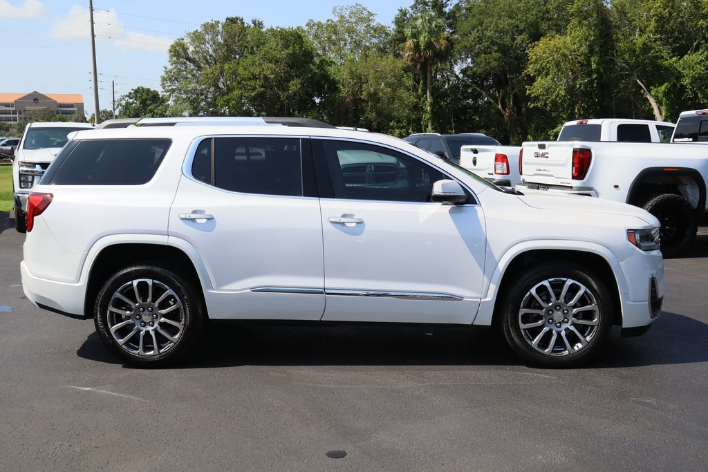 Certified 2023 GMC Acadia Denali w/ Denali Ultimate Package FWD image 10