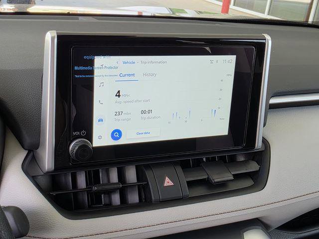 Certified 2025 Toyota RAV4 XLE w/ Convenience Package FWD image 17