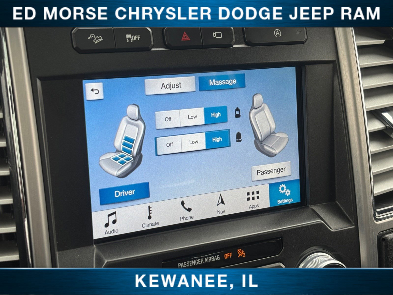 Used 2018 Ford F150 Platinum w/ Equipment Group 701A Luxury image 36