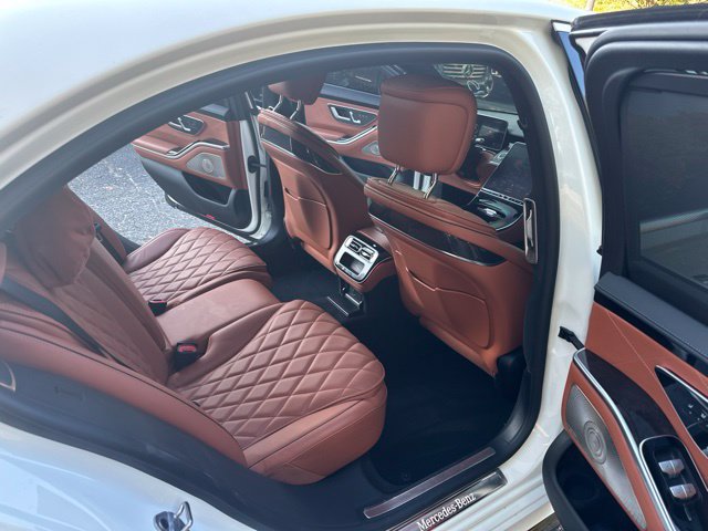 Used 2022 Mercedes-Benz S 500 4MATIC image 14