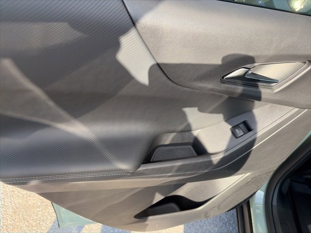 New 2026 Chevrolet Equinox LT image 12