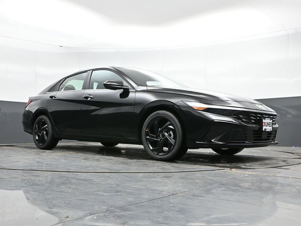 New 2026 Hyundai Elantra SEL Sport Premium FWD image 42