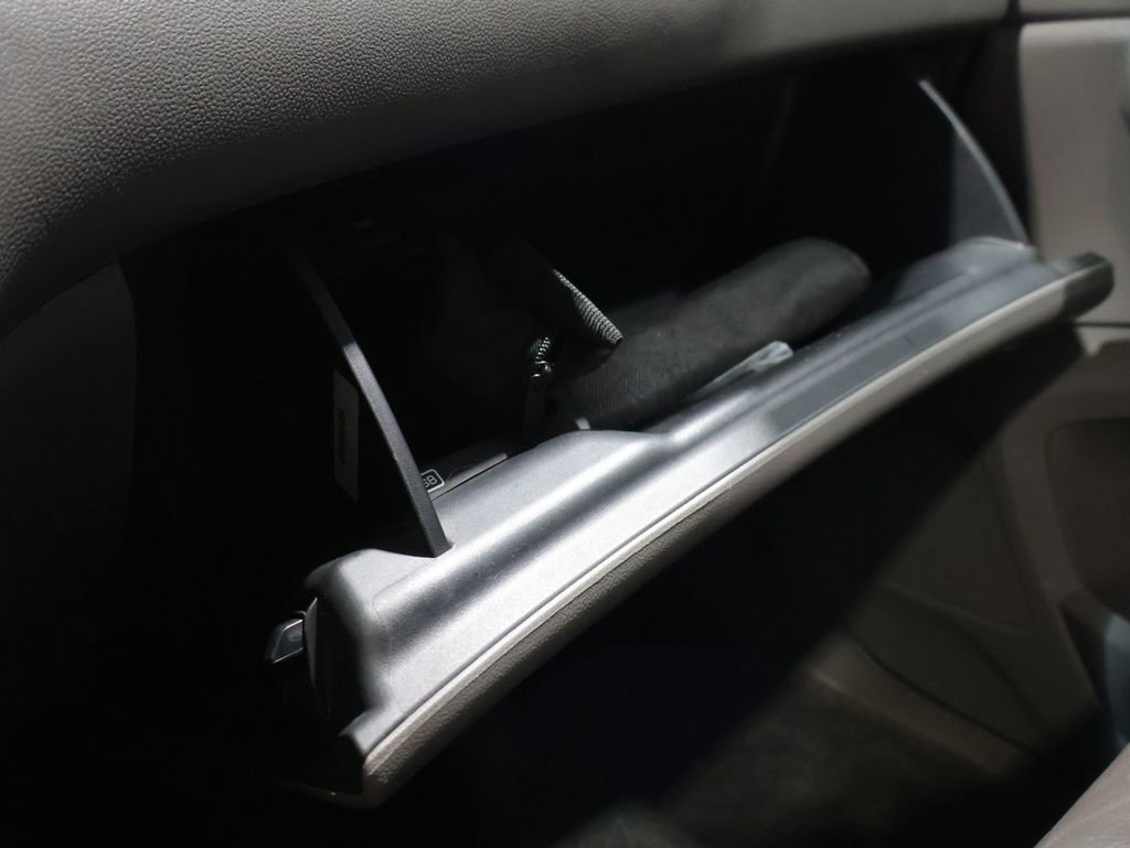 Used 2012 Honda Odyssey EX-L image 25