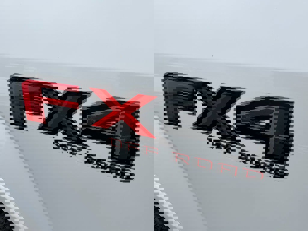 Used 2020 Ford F150 Lariat w/ Equipment Group 502A Luxury image 10