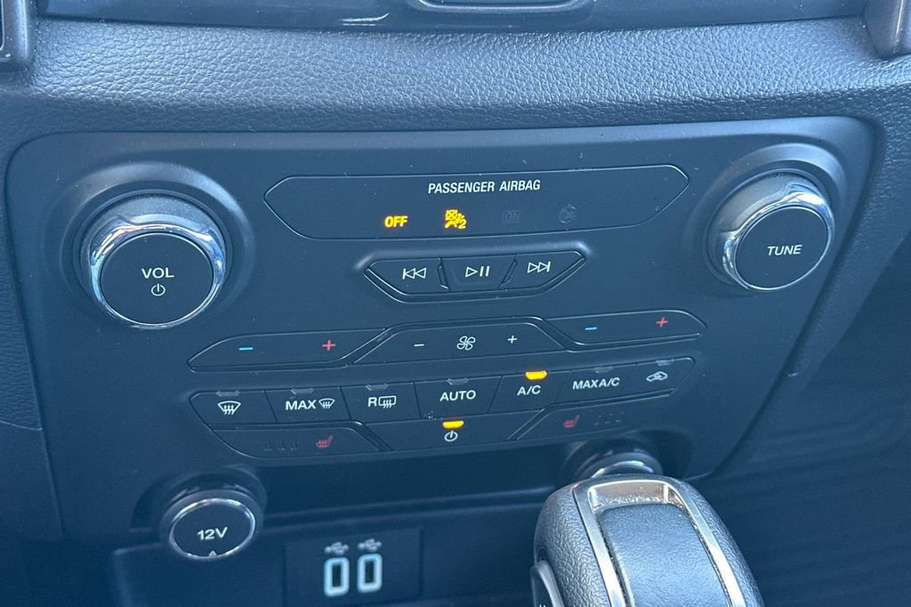 Used 2019 Ford Ranger Lariat w/ Equipment Group 501A Mid image 19