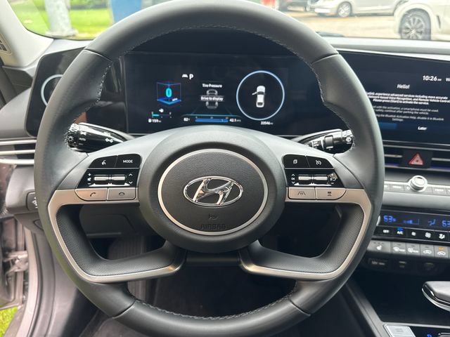 Used 2023 Hyundai Elantra Limited FWD image 19