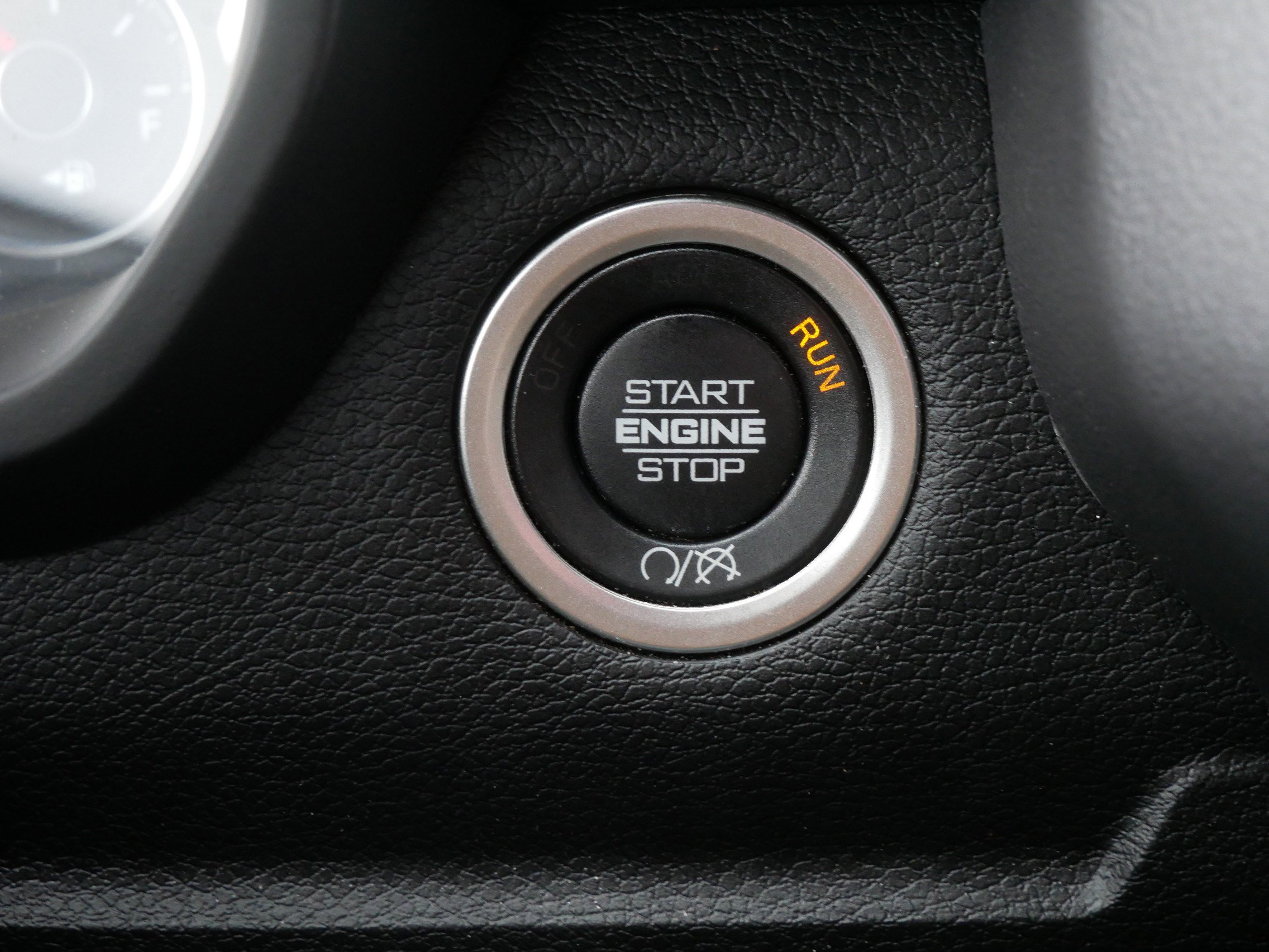 Used 2024 RAM 3500 Big Horn w/ Night Edition AWD/4WD image 21