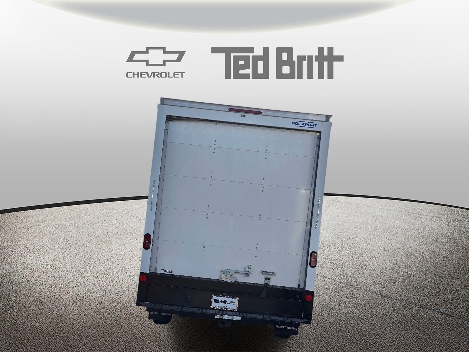 New 2025 Chevrolet Express 3500 RWD image 5