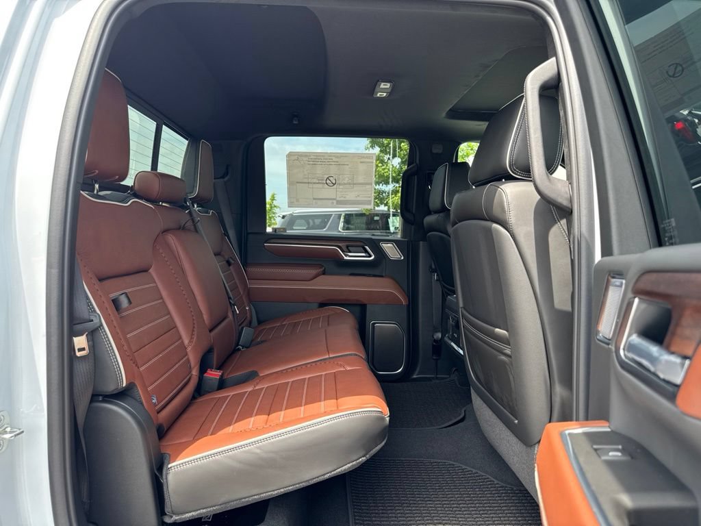 New 2026 GMC Sierra 3500 Denali Ultimate AWD/4WD image 26