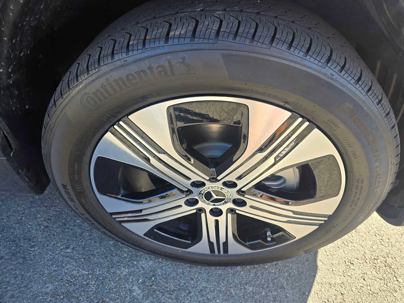Used 2024 Mercedes-Benz EQB 250+ image 9