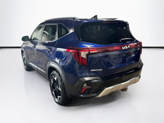 Used 2024 Kia Seltos EX AWD/4WD image 5