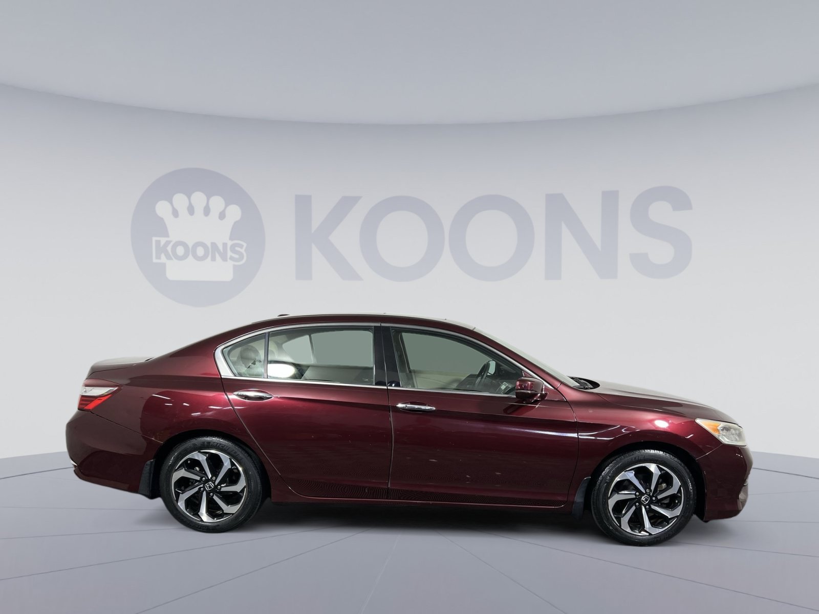Used 2017 Honda Accord EX-L image 12