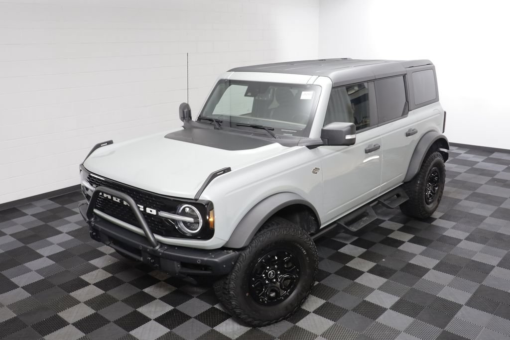 Used 2023 Ford Bronco Wildtrak AWD/4WD image 2