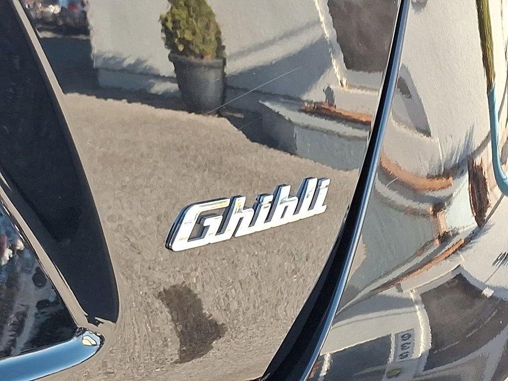 Used 2017 Maserati Ghibli image 30