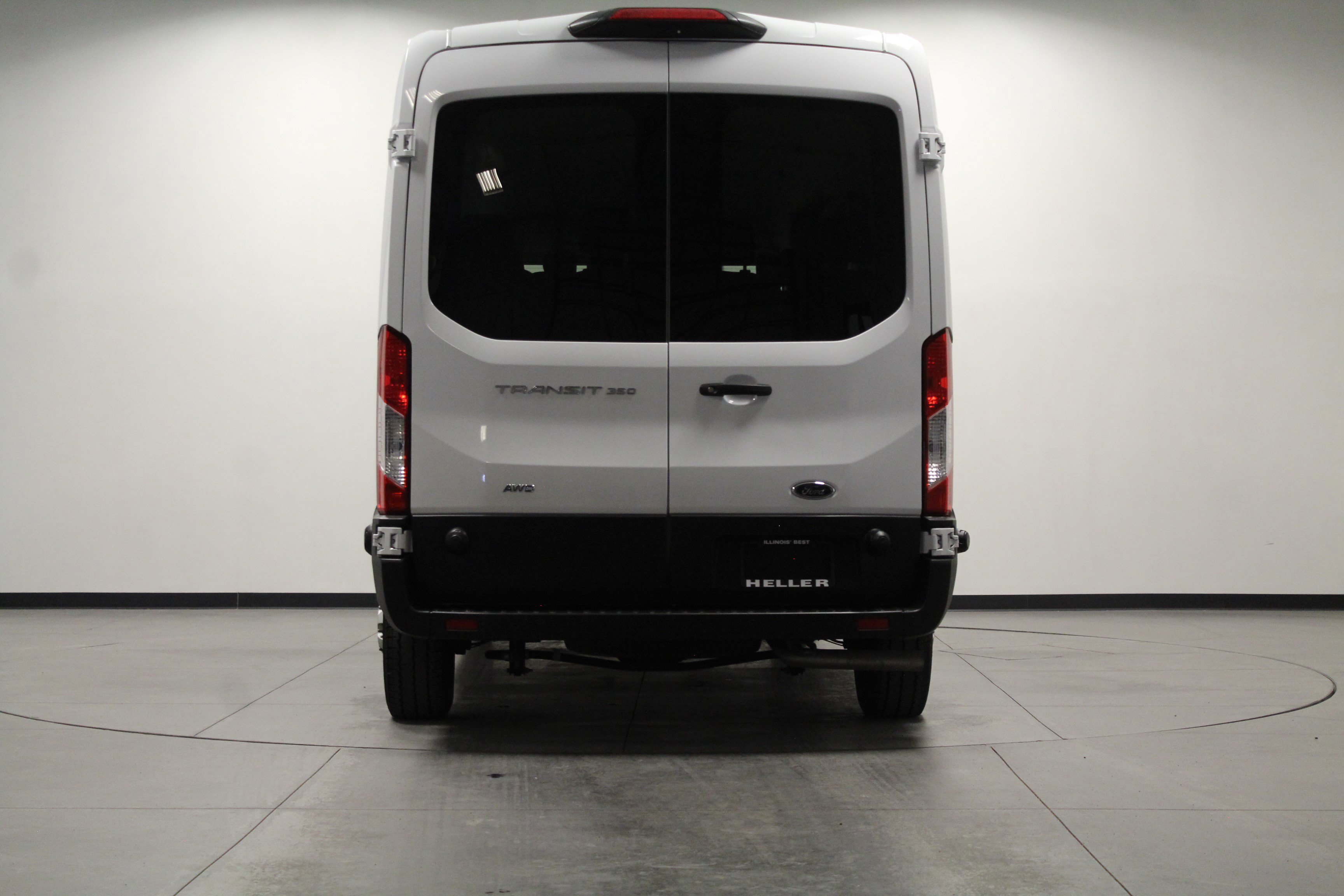 Used 2024 Ford Transit 350 XL image 5