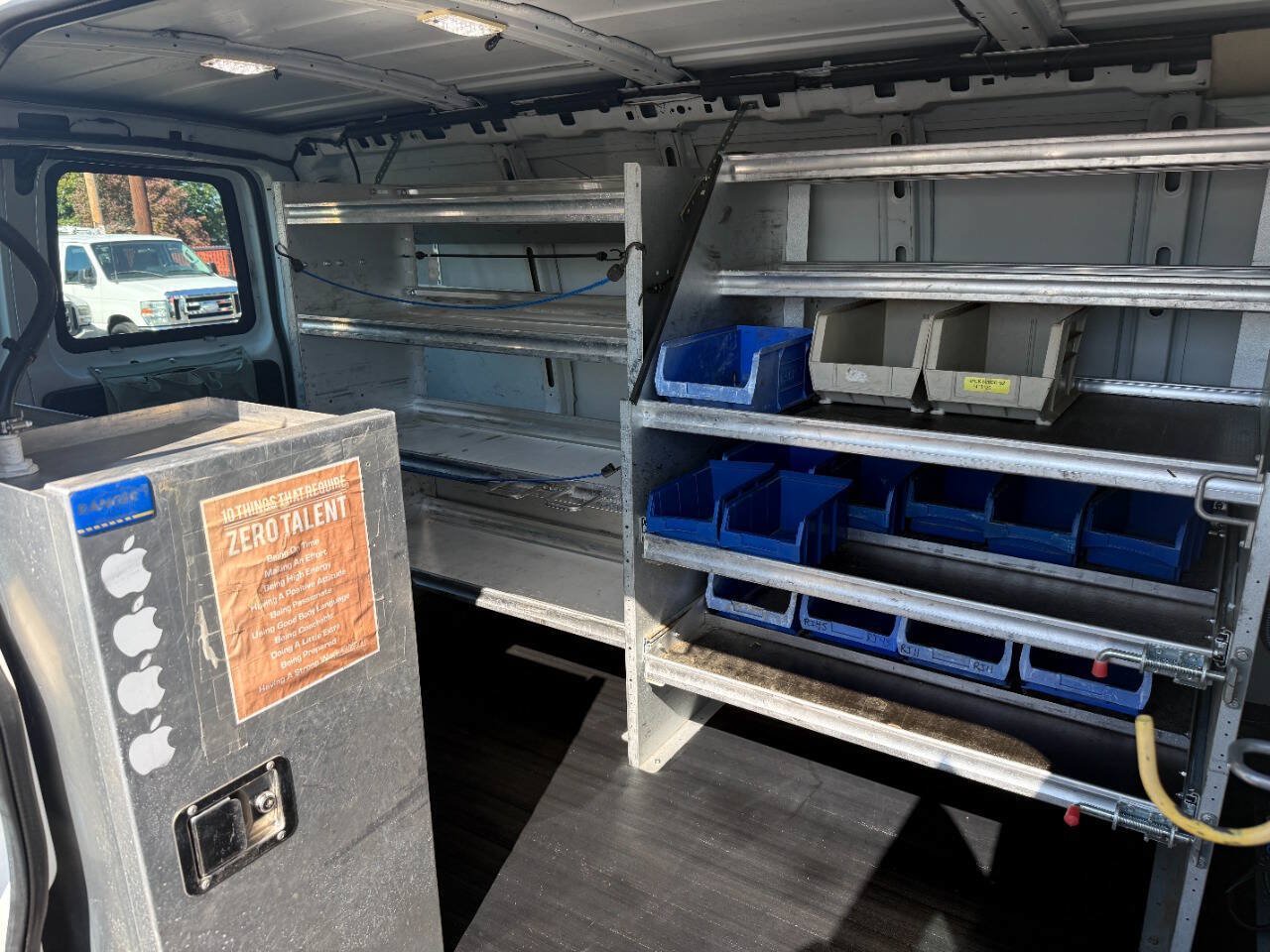 Used 2015 Chevrolet Express 2500 RWD image 12